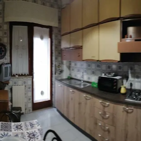 Casa Di Enza Al Museo
