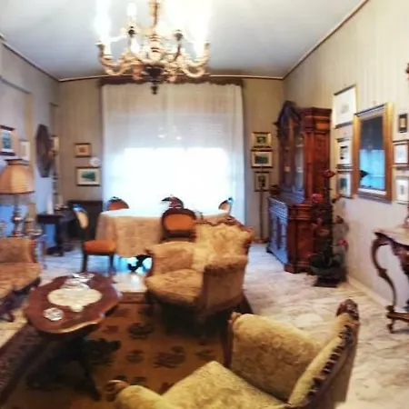 Casa Di Enza Al Museo Reggio di Calabria
